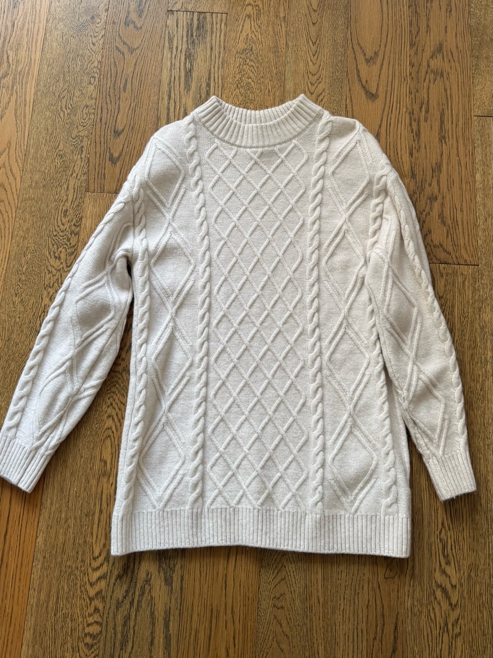 H&M Cream Cable Knit Crewneck Sweater - Women